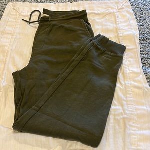 Men’s good threads joggers